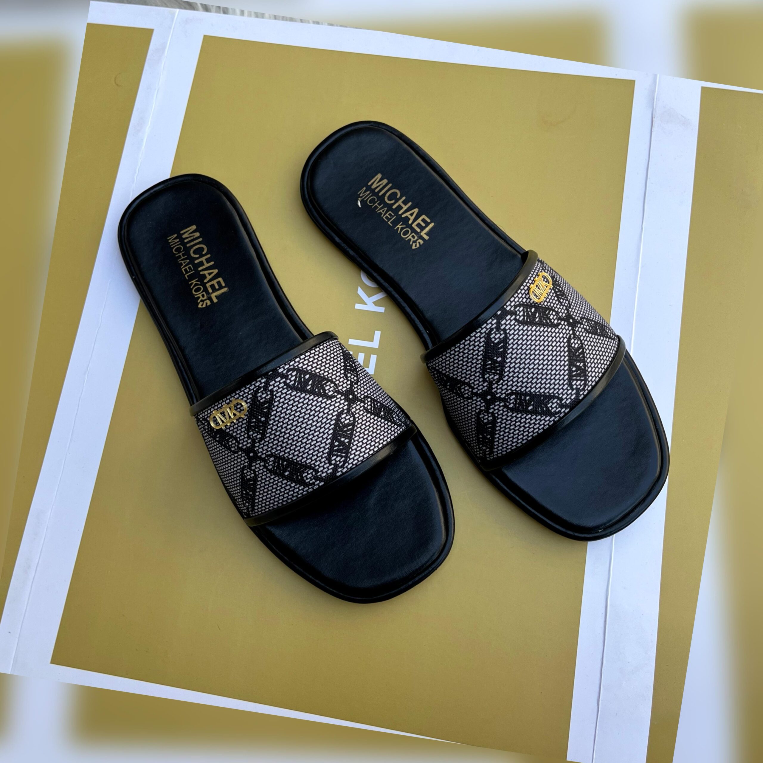 Flats slippers for women