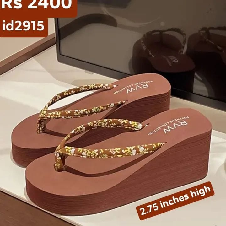 Women’s thick sole high Price 2400 Delivery charges 200 Total amount 2600