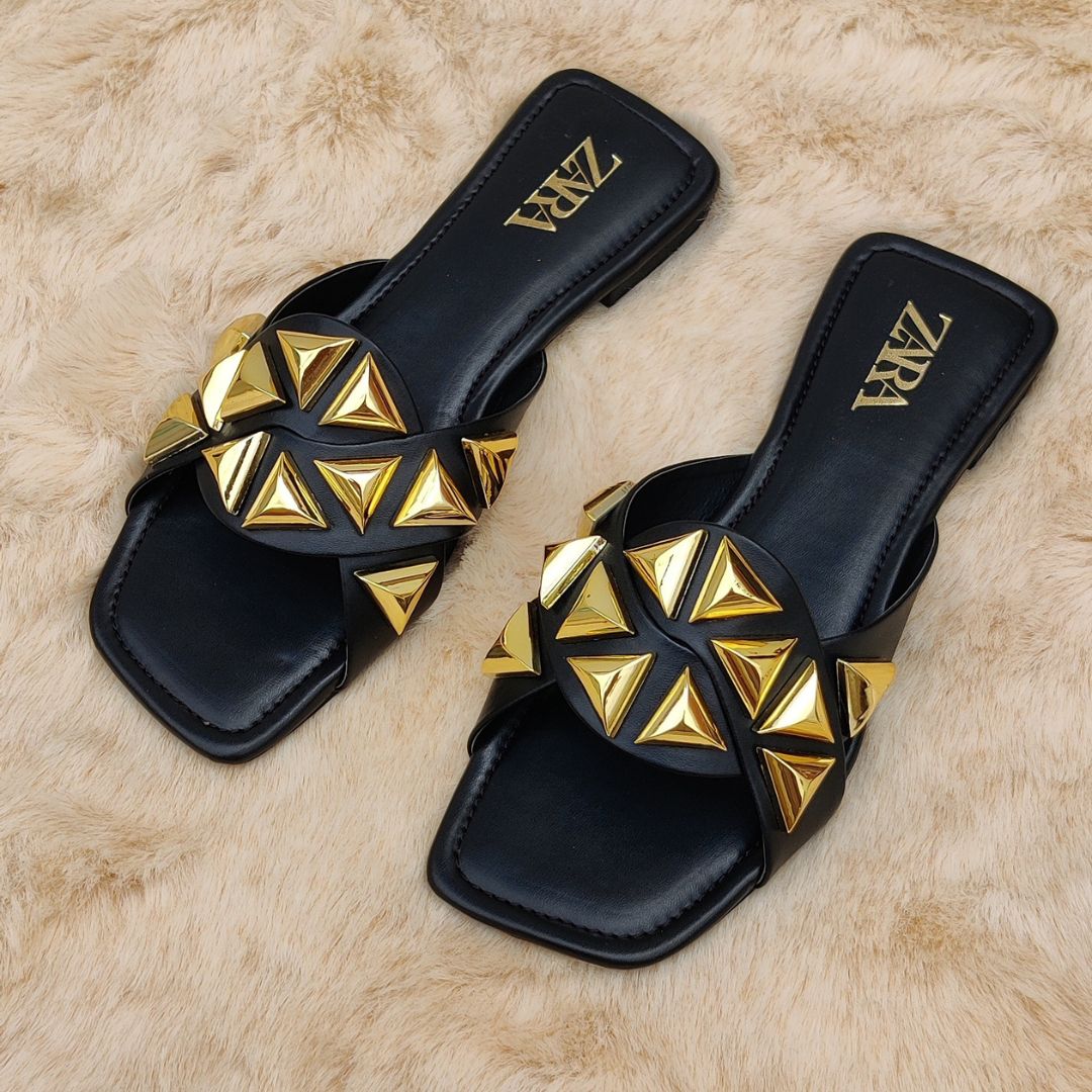 Women’s flats slippers