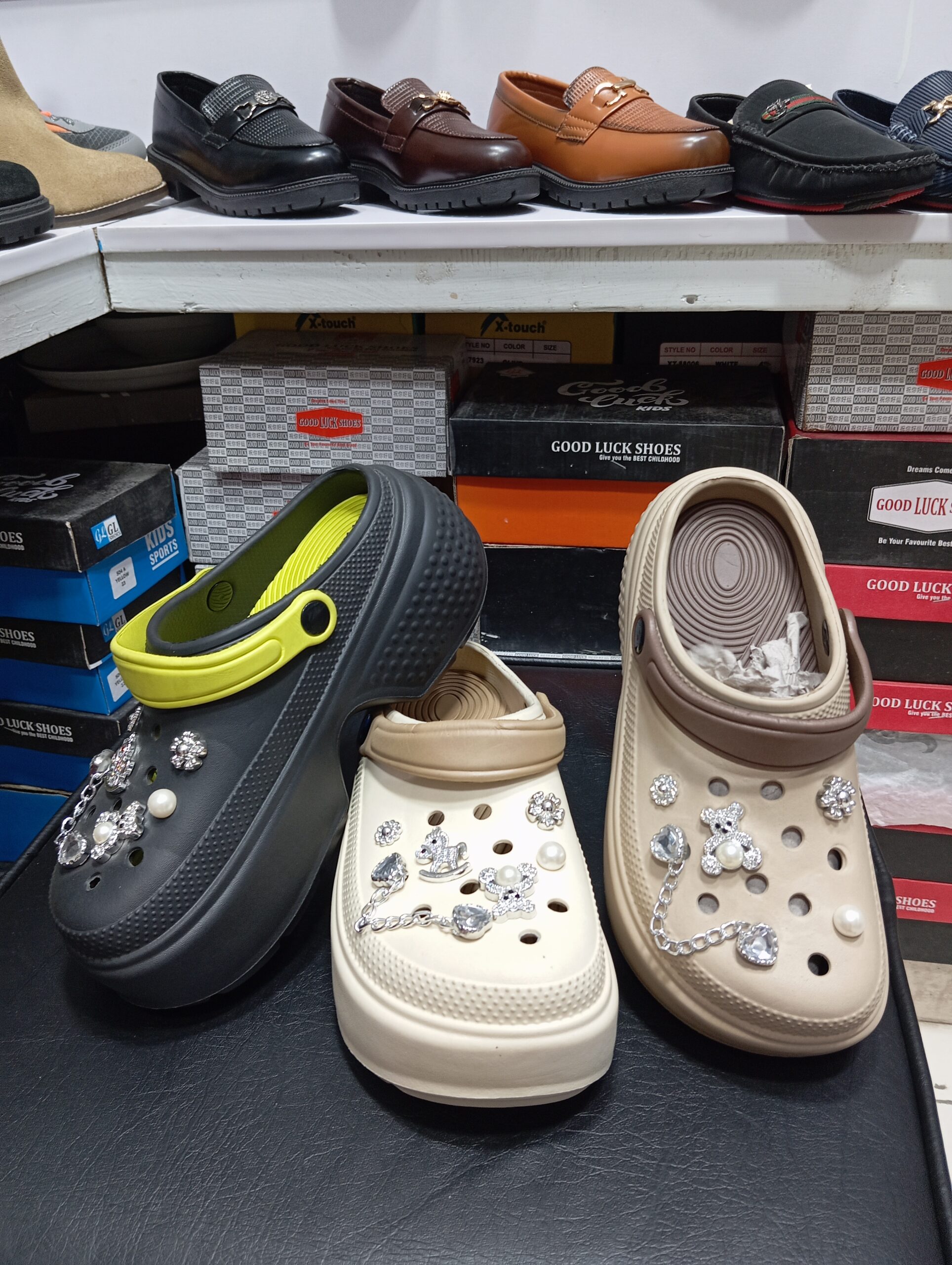 crocs for women sandals