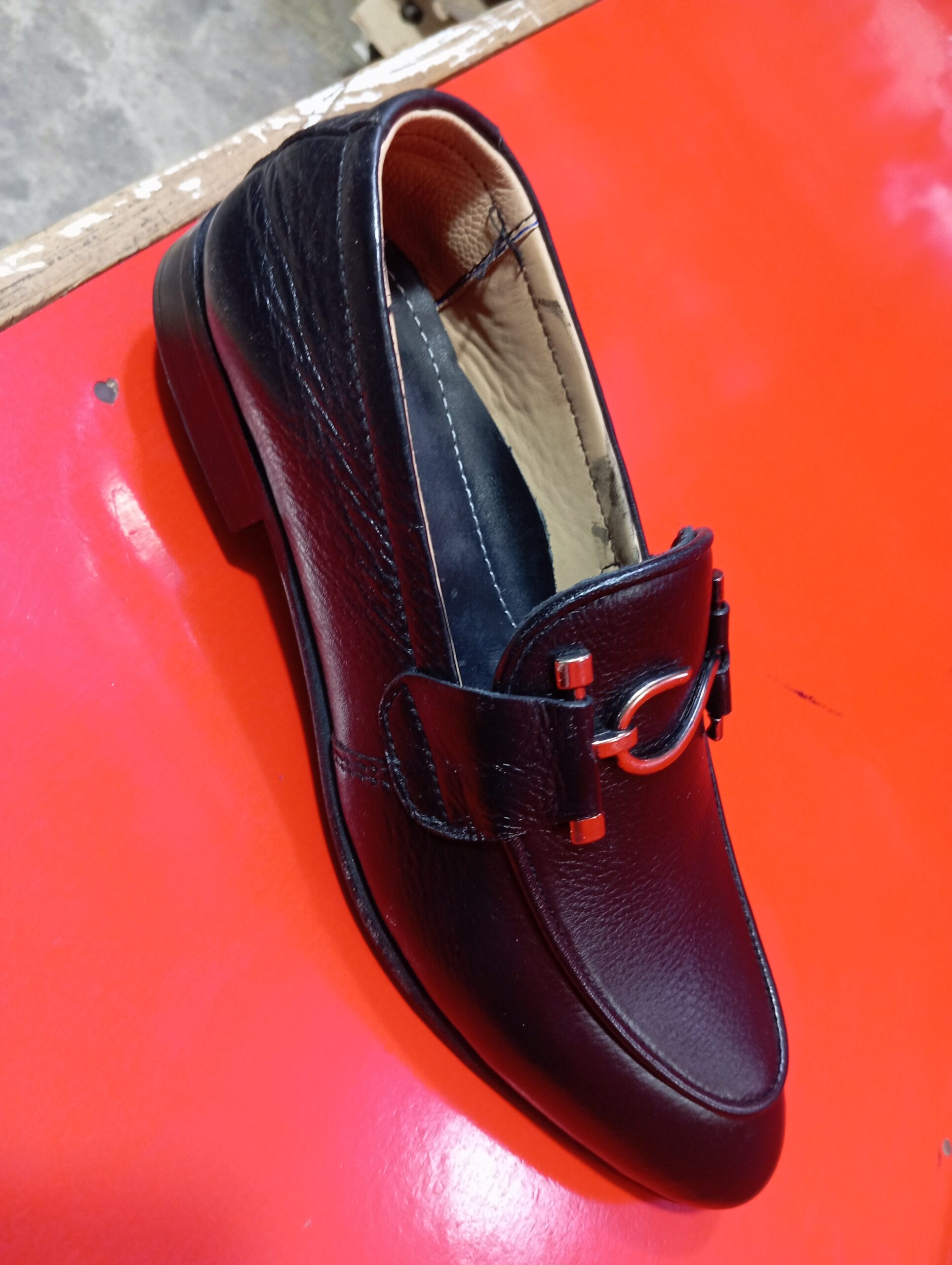 Men’s loafers shoes