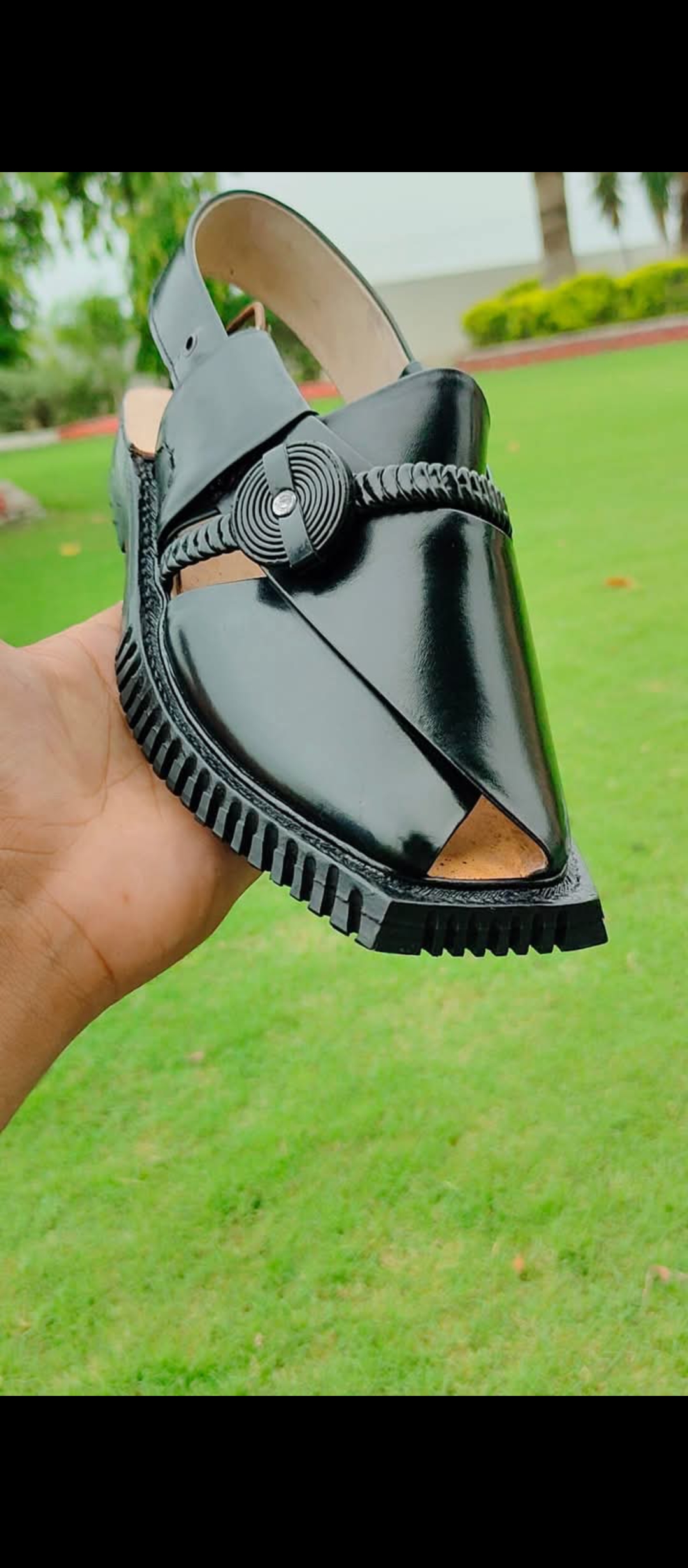 Men’s leather Chappal