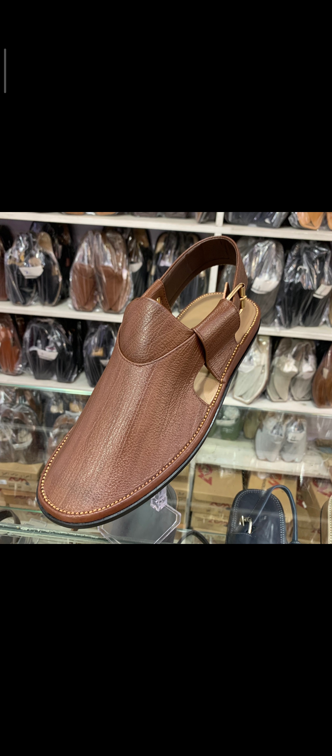Men’s Afzal chappal maker