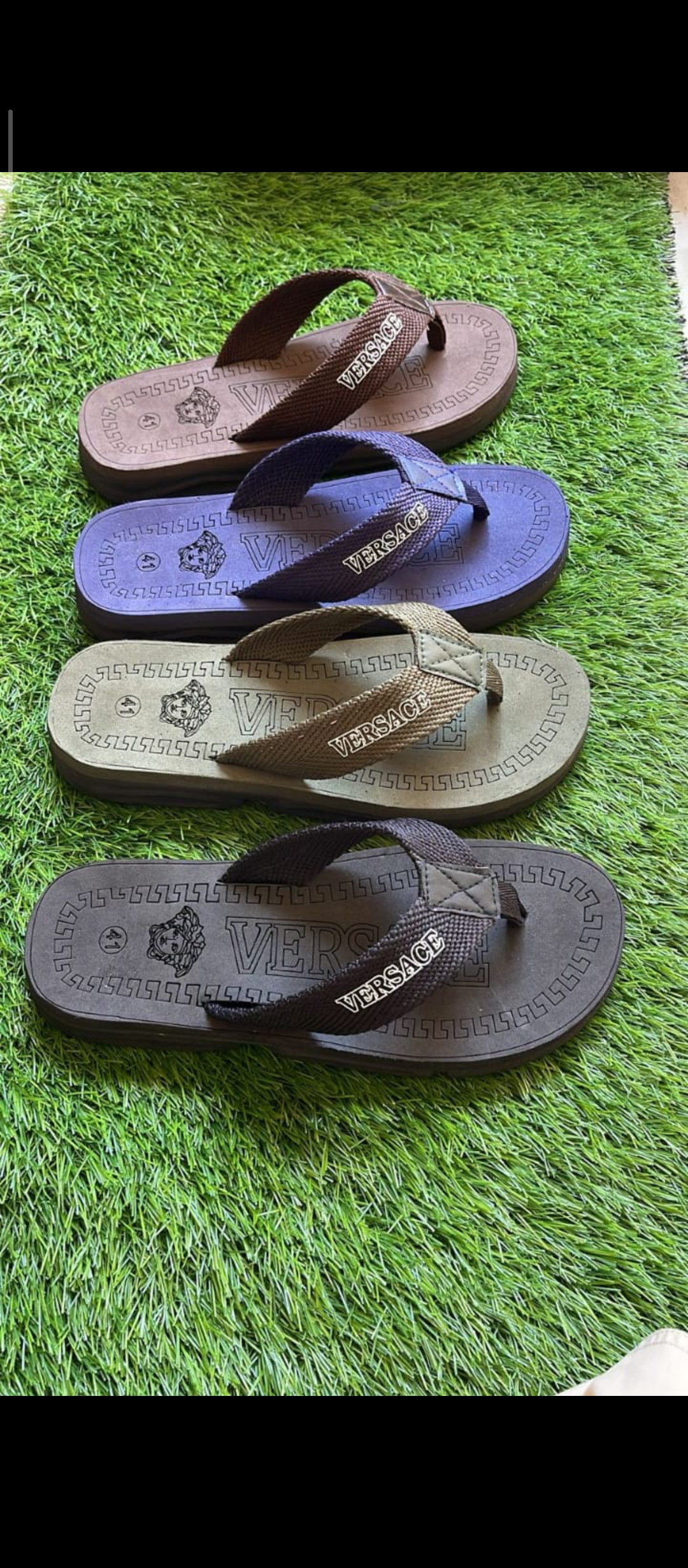 Men’s slippers We deal all kind brands replicas
