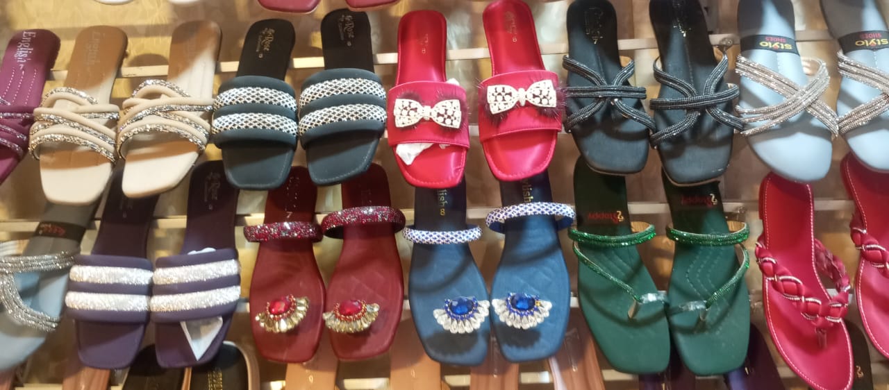 Women’s Flat slippers