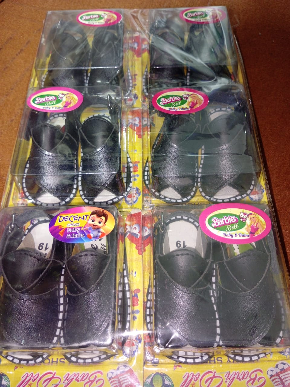 Men’s women’s kids slippers sandals