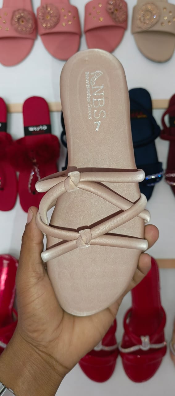 Women’s Flat Heels