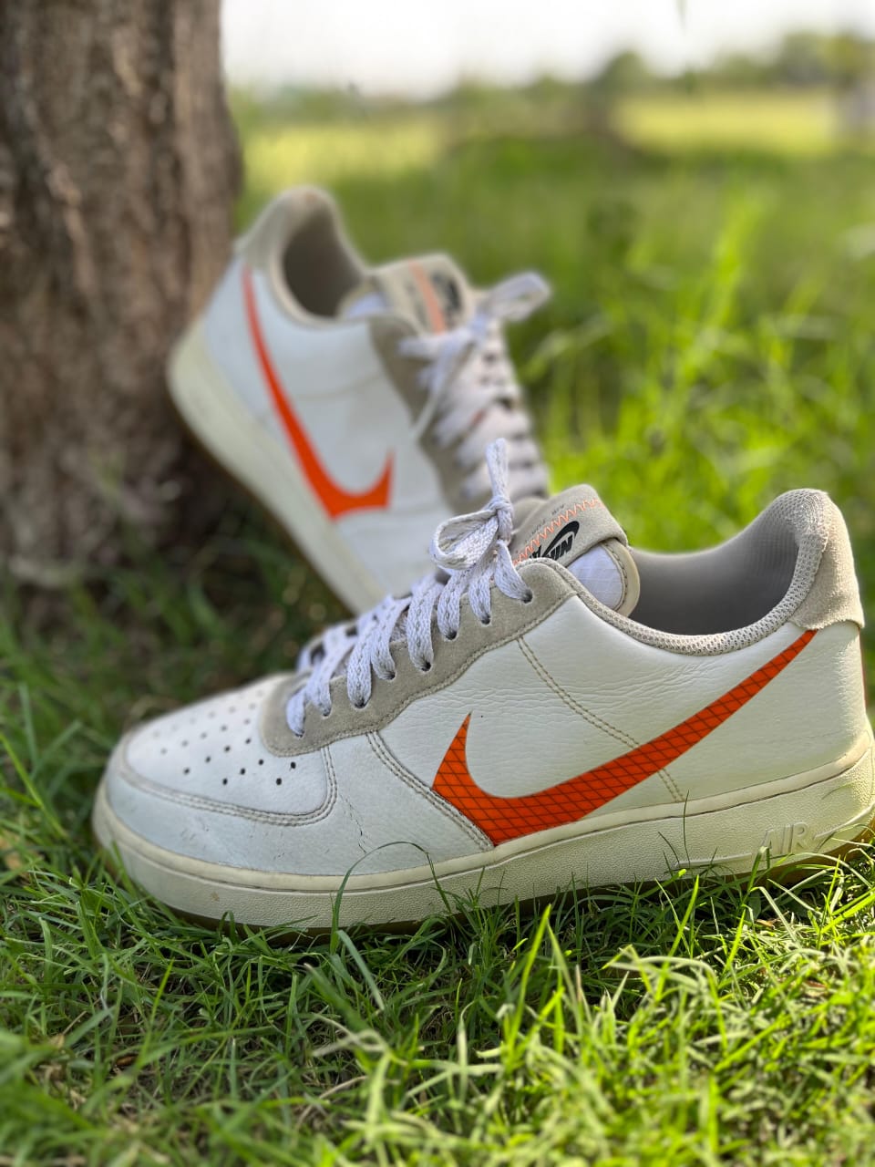 mens sneakers joggers