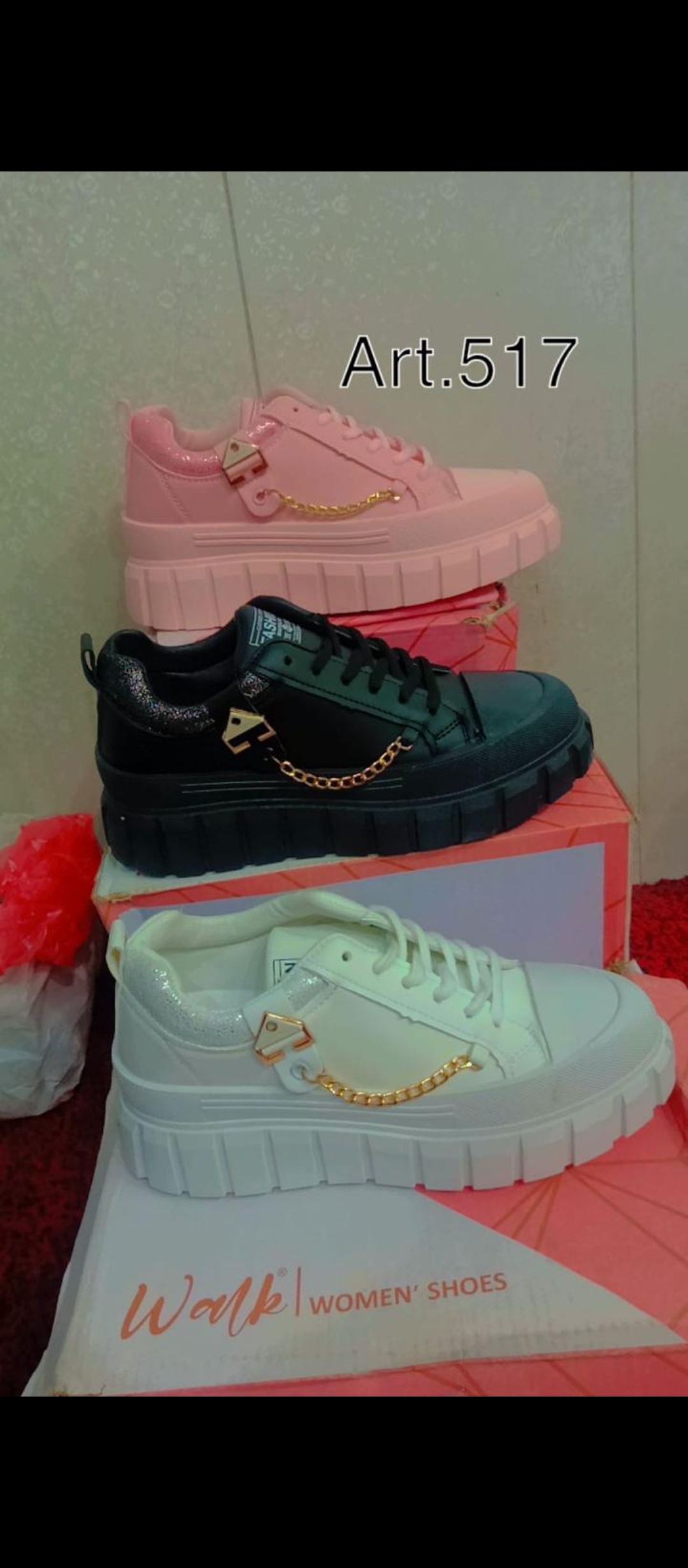 Women’s Ladies chain sneakers