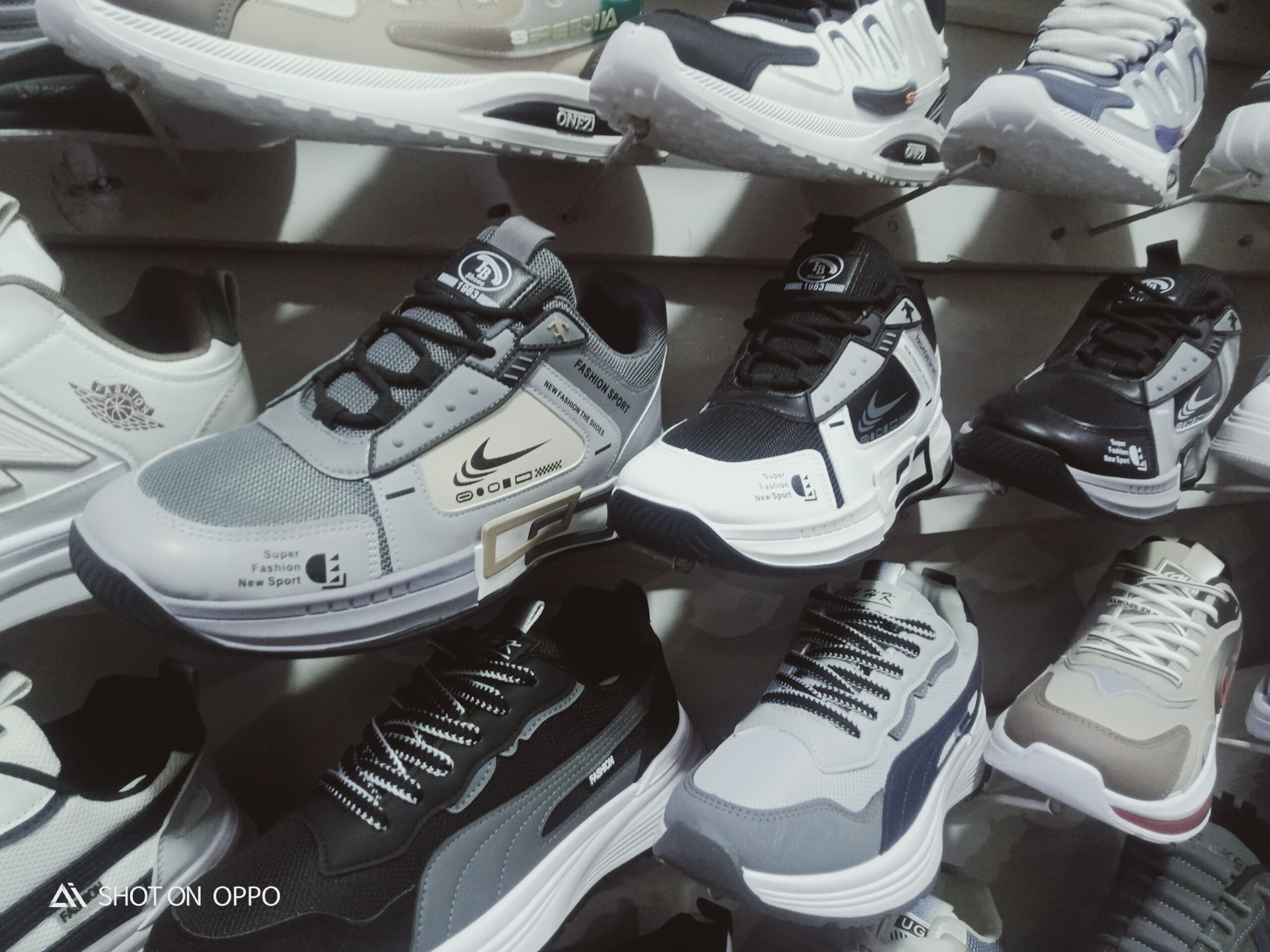 Nike+veruse+Jordan+lv+NB men’s sports joggers. Jojjers