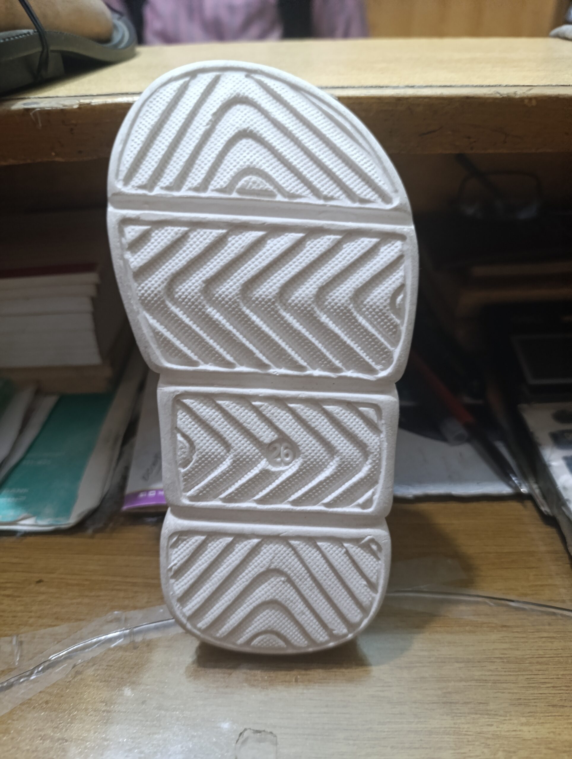 Boys kids Sandals Dutch Sole Size: 3/6 7/10