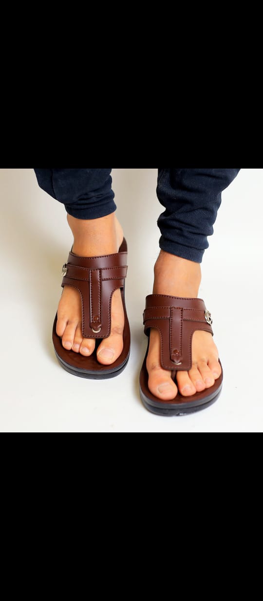 MEN`S SLIPPERS