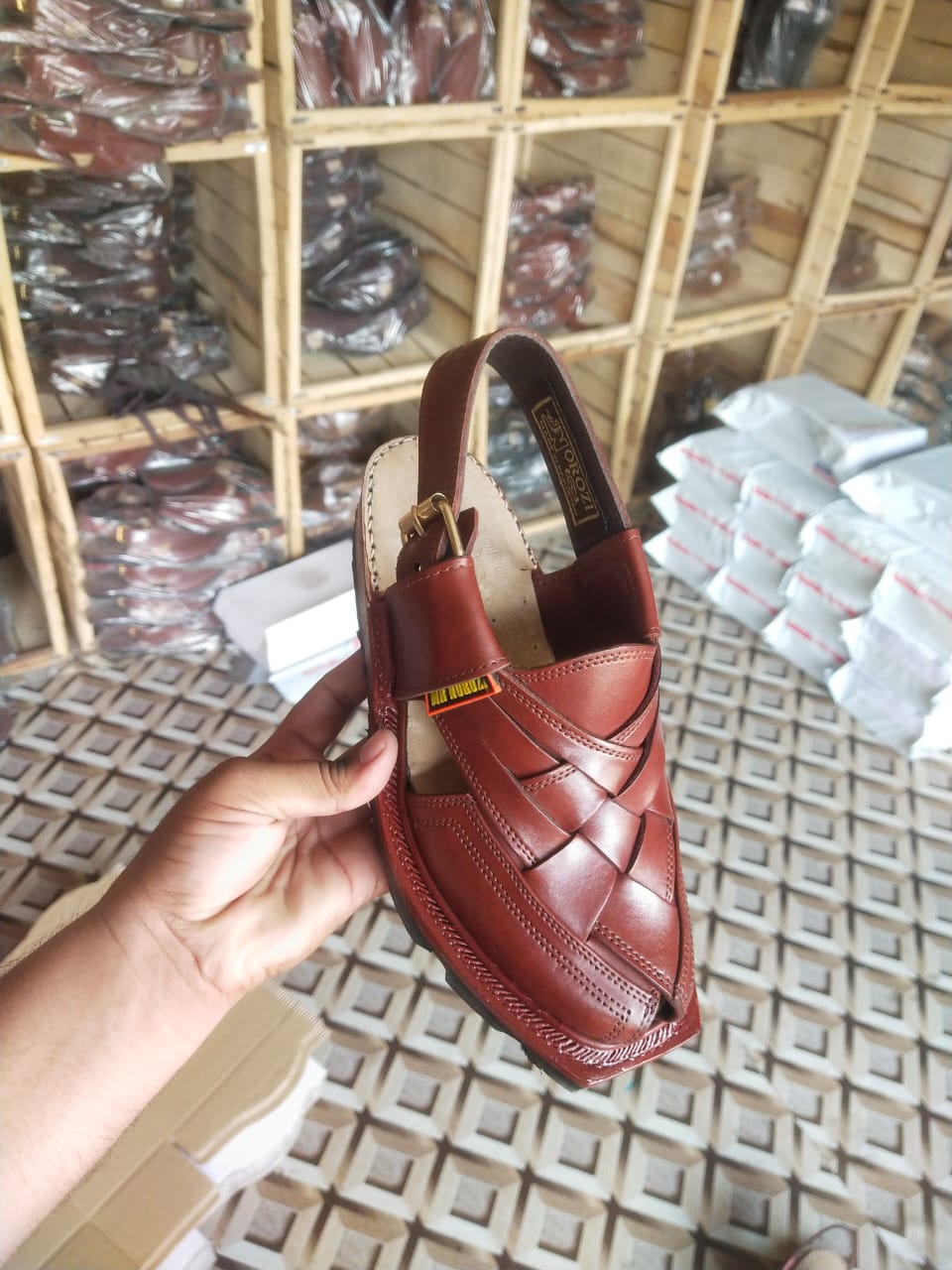 Men’s best leather chappal