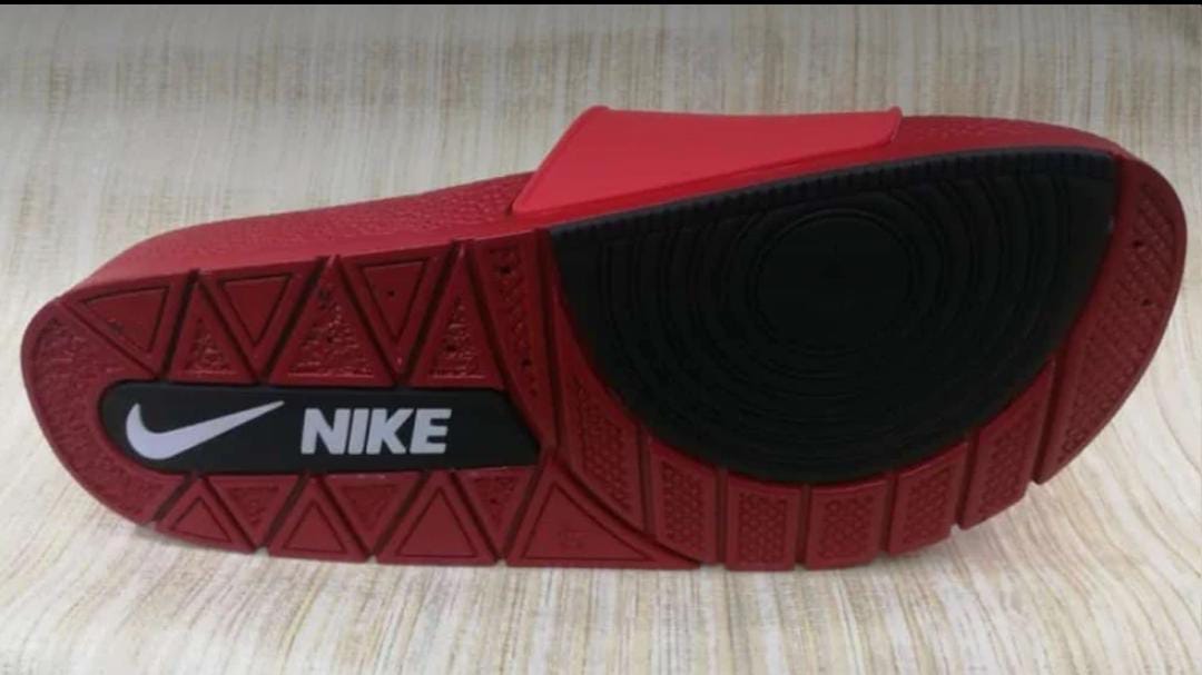 Nike slippers for men`s