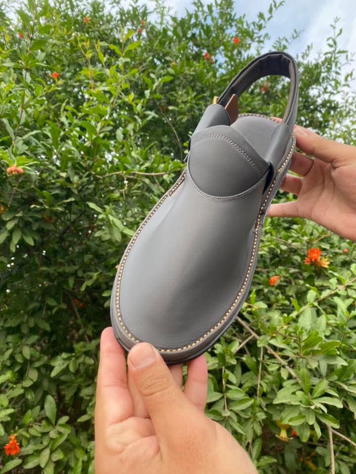 Chappal crop style mens sandals