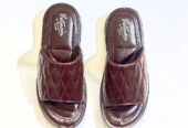 Men’s slippers leather made