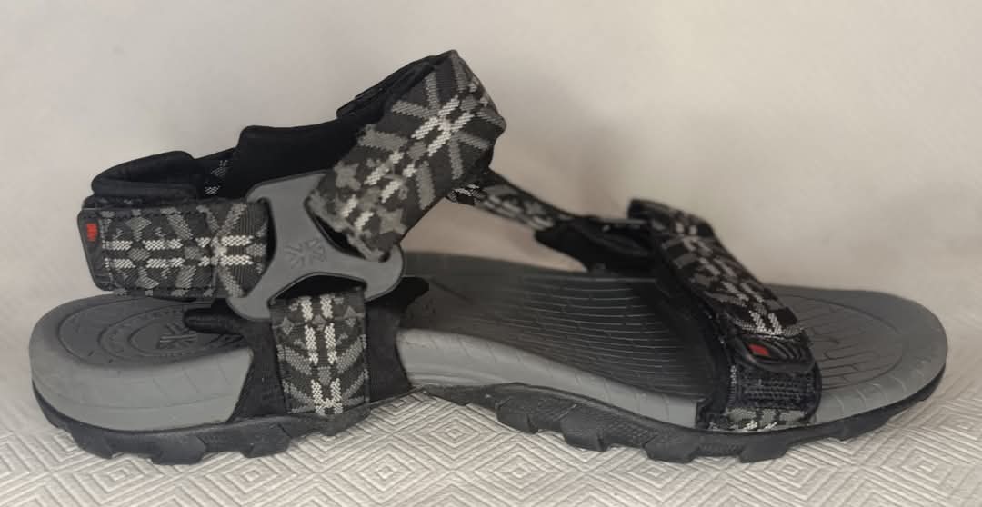 great outdoors mens sandals