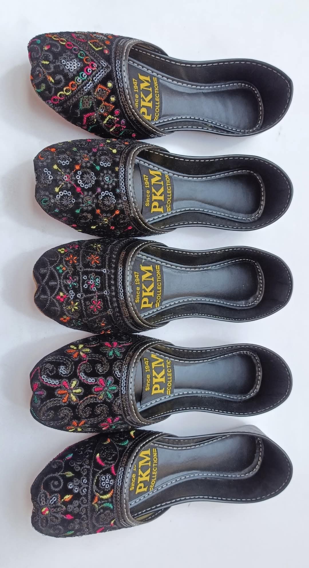 hamdard shopping mall ladies khussa