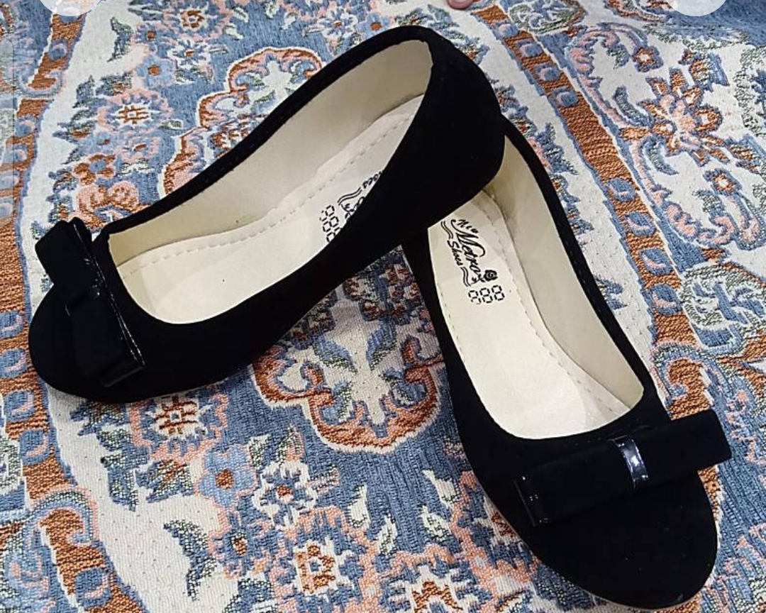 BA Mart ladies pumps