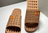 Washroom slippers