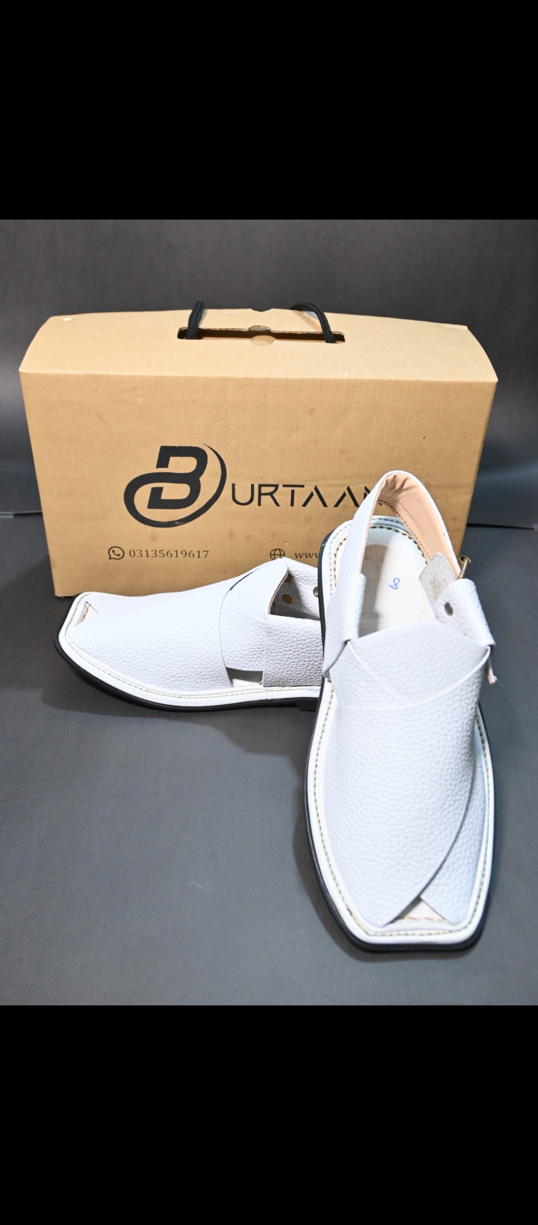 Men’s sandals White 🤍 Dotted