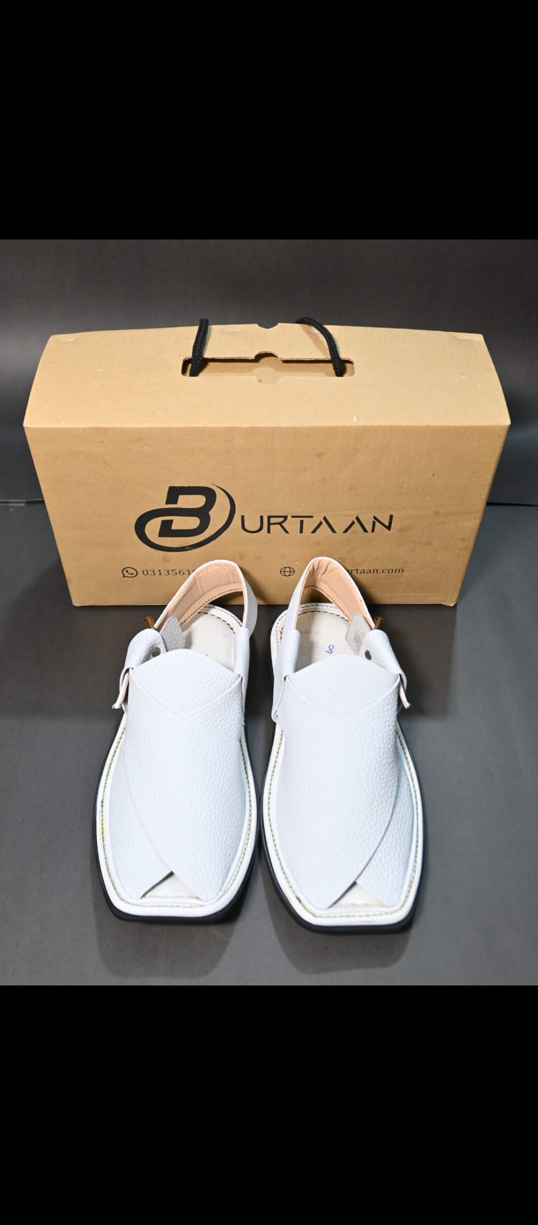 Men’s sandals White 🤍 Dotted