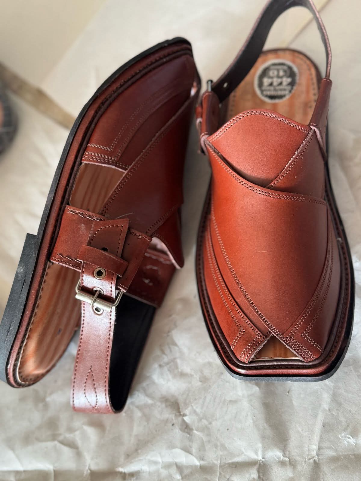 Men’s sandals Chapppal maker