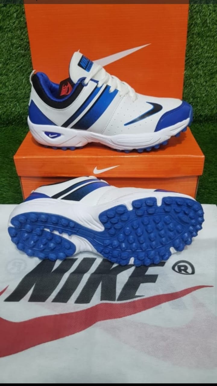 Cricket sports Shoes men’s