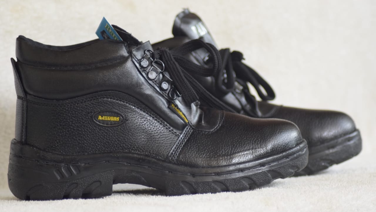 Safety shoes mens
