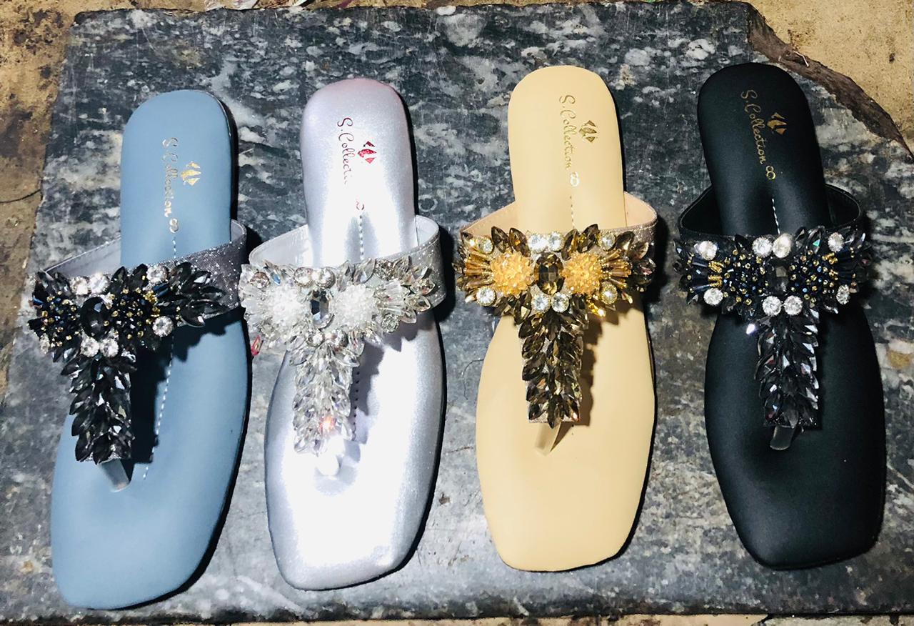 Flat slippers women’s