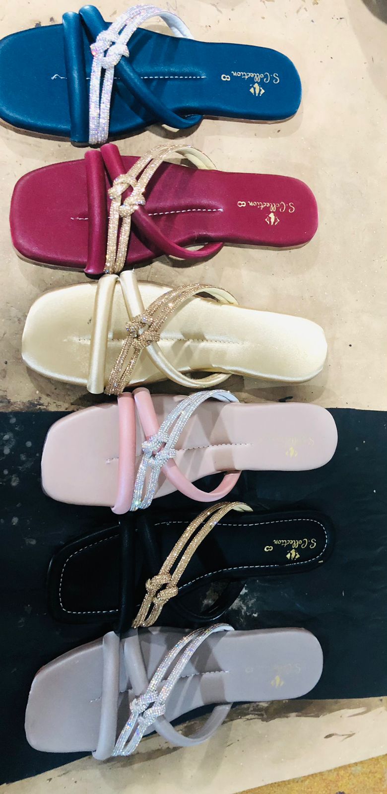 Flat slippers women’s