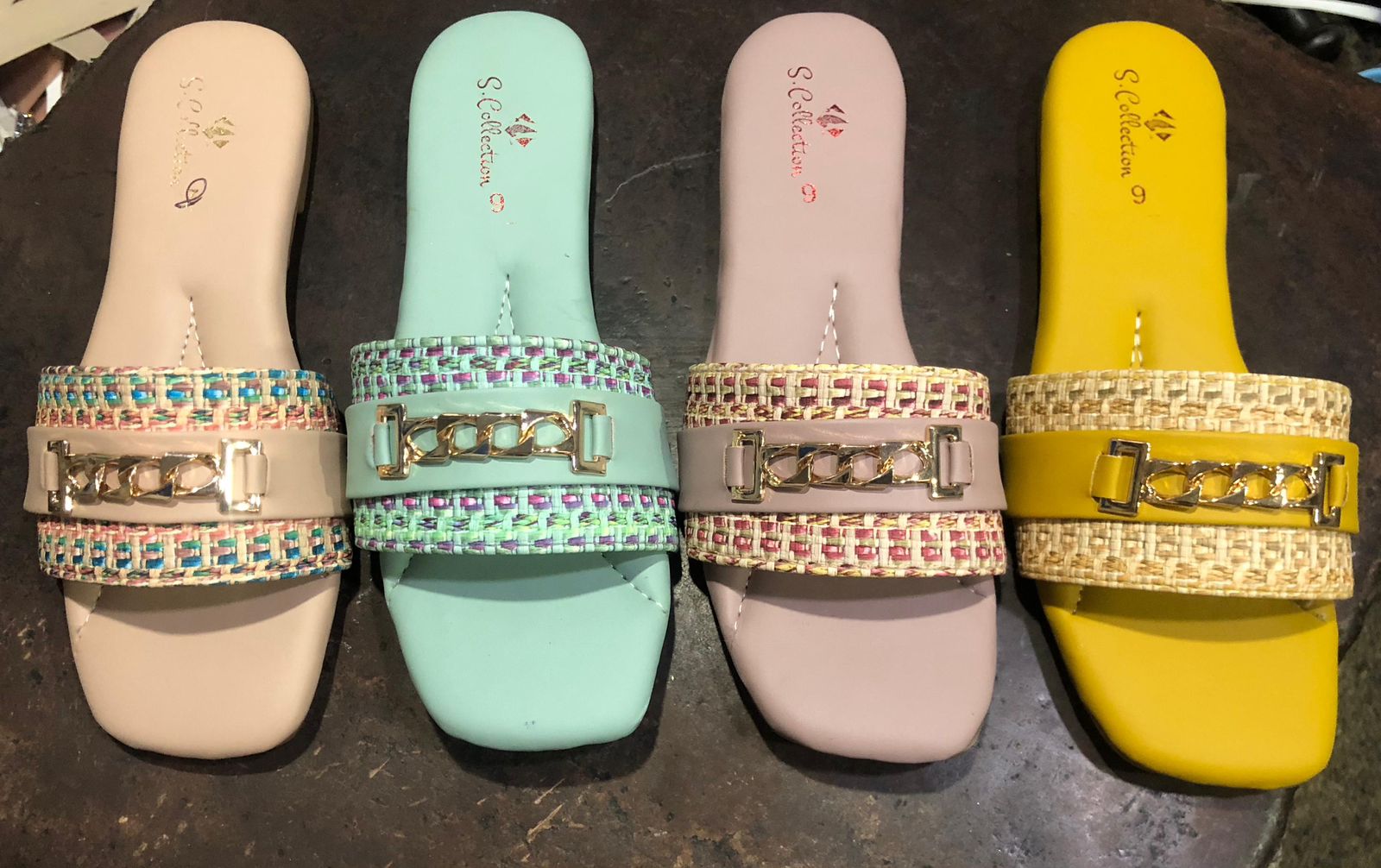 Flat slippers women’s