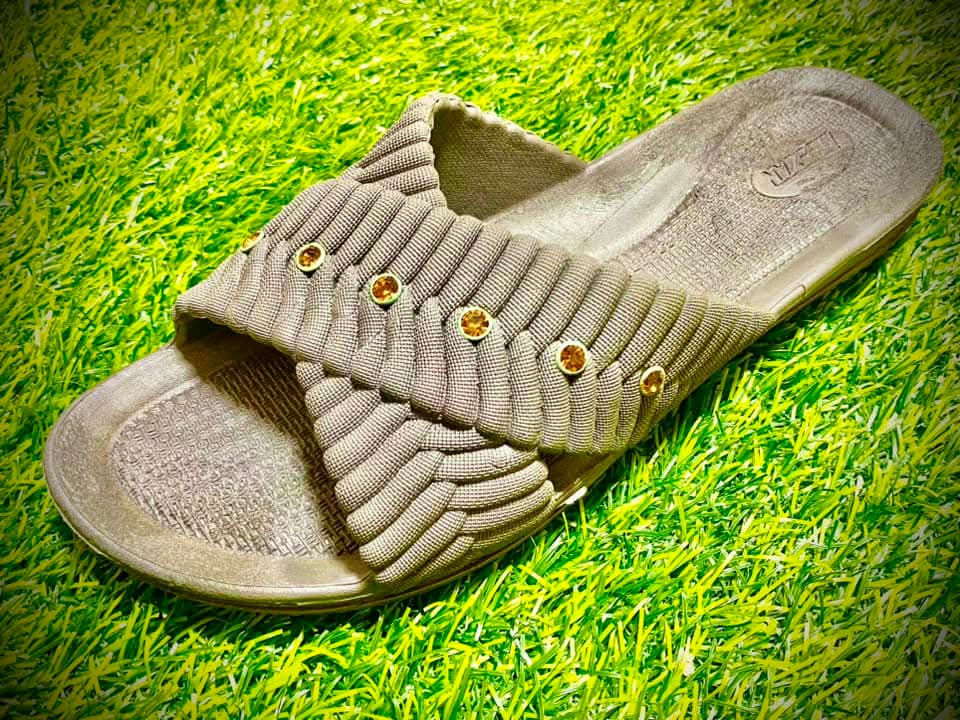 Ladies flat silp women’s