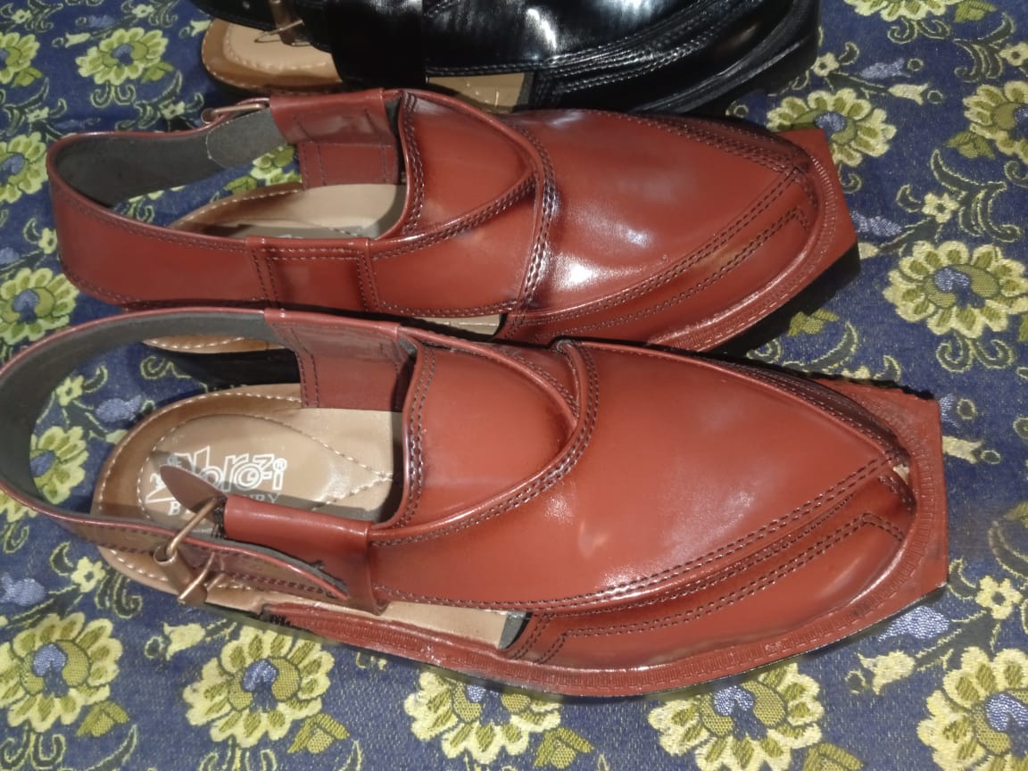 Naurozi chappal mens