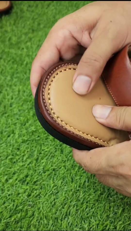 Zalmi chapppal mens sandals