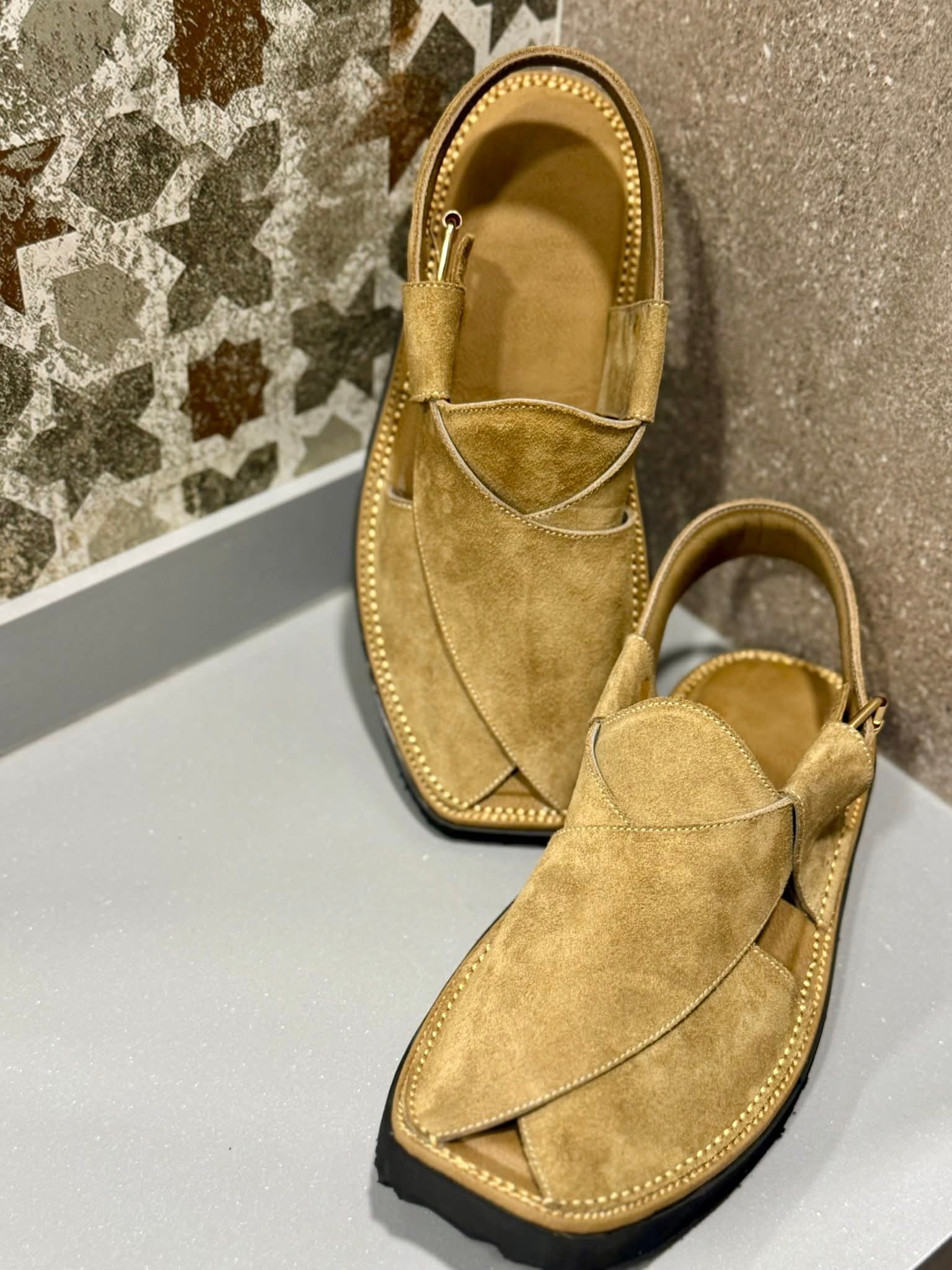 Suede leather zalmi chapppal mens