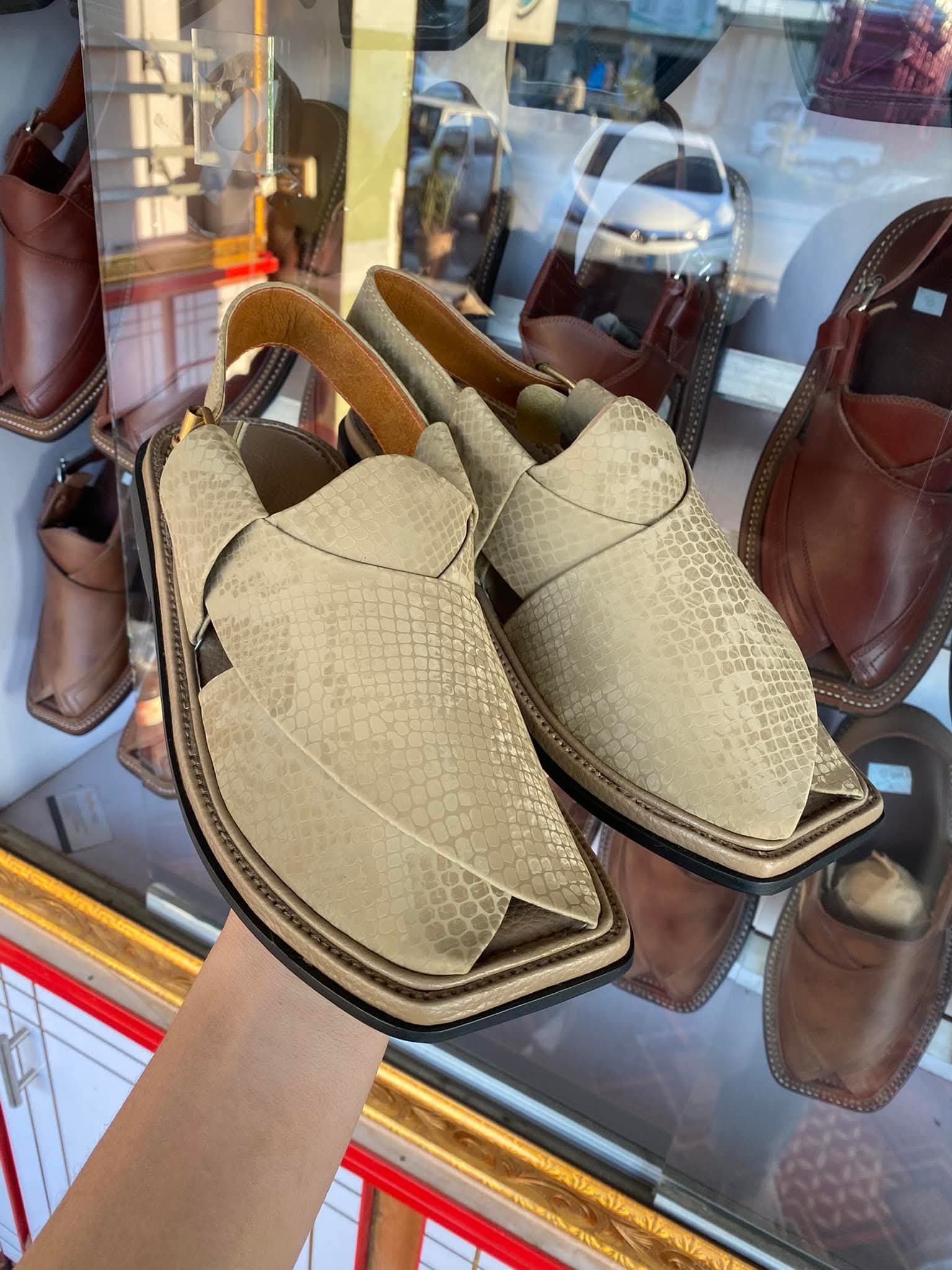 New stok available mens sandals