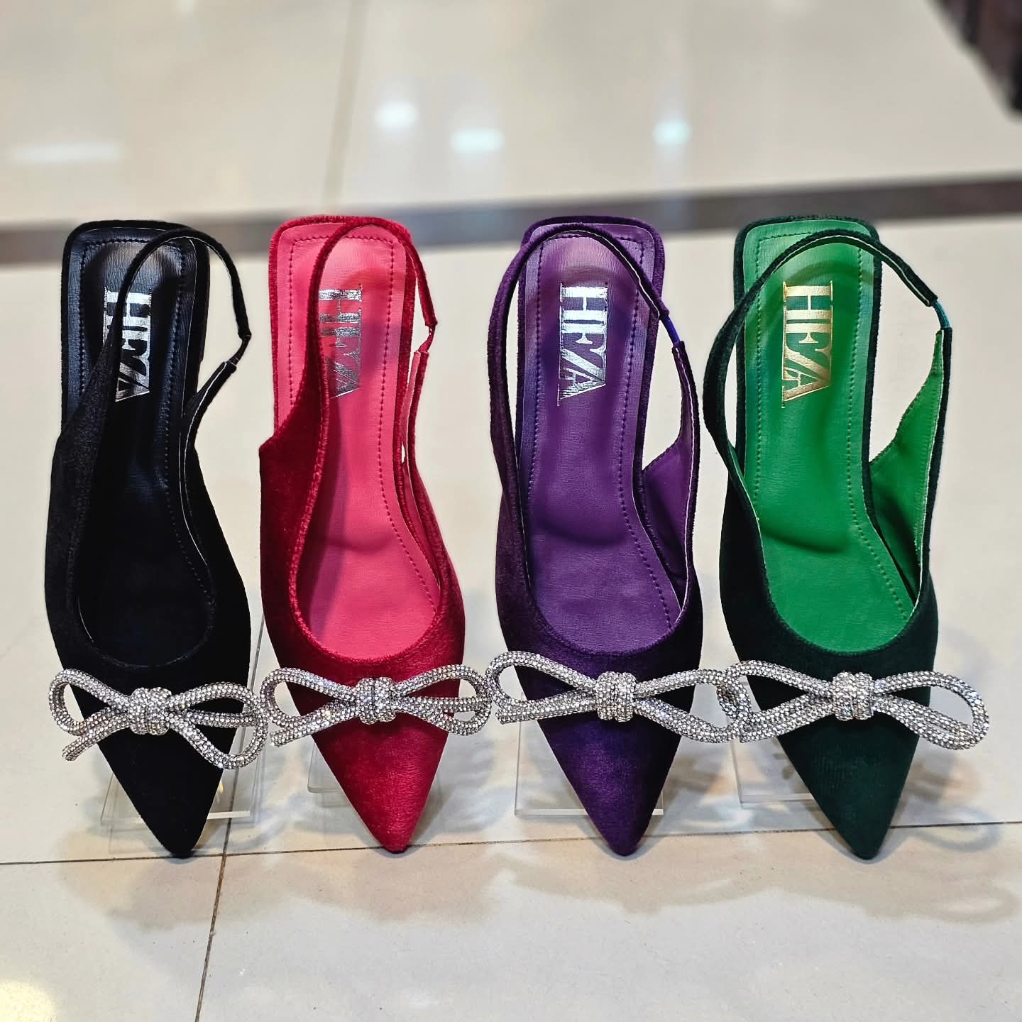 HEZA court shoes womens