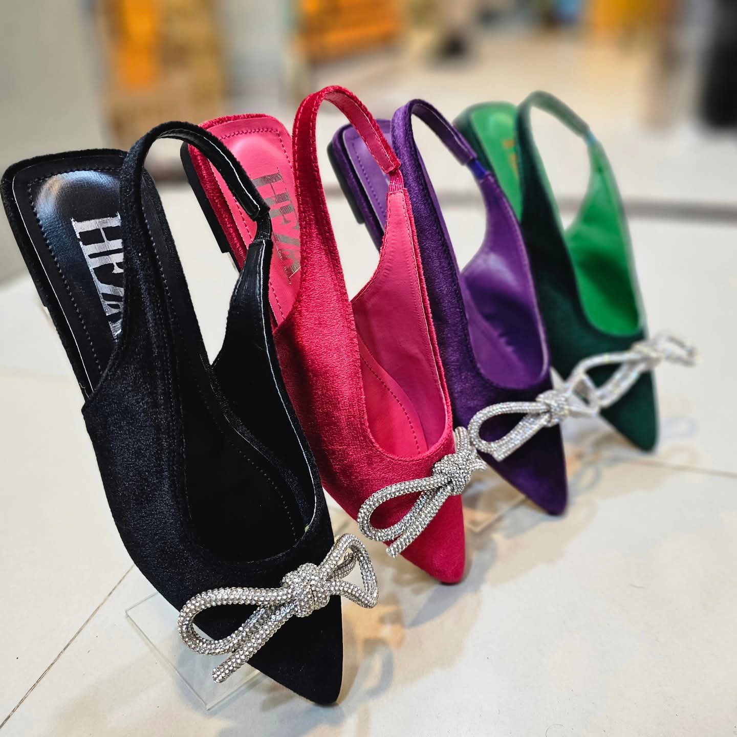 HEZA court shoes womens