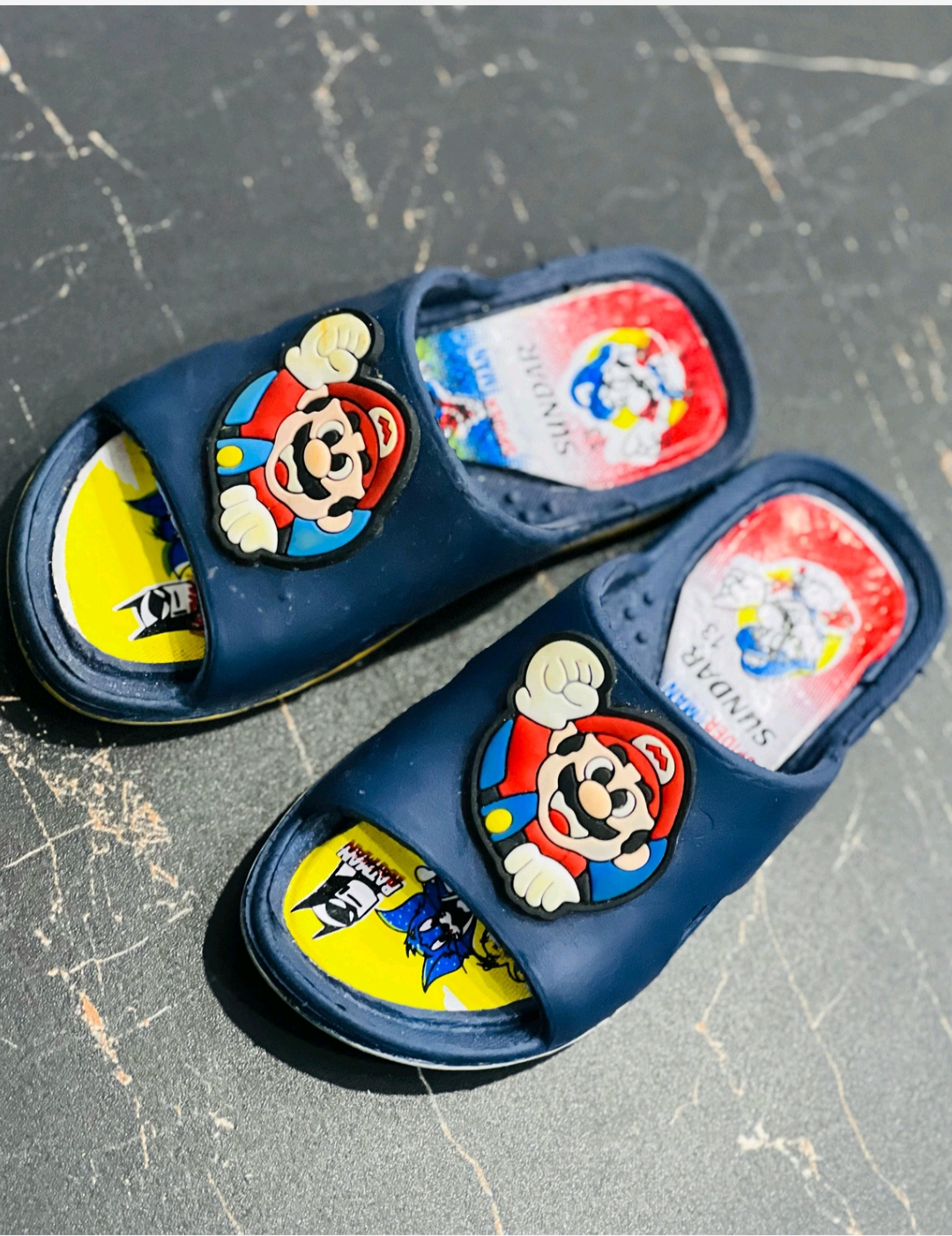 Kid’s slippers