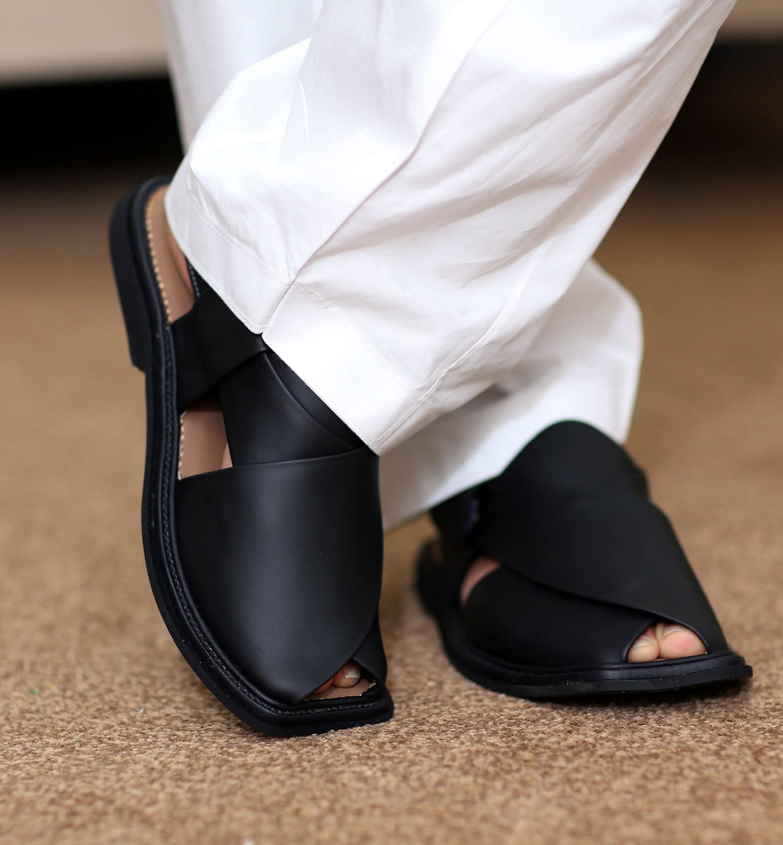 Peshawari Chappal mens