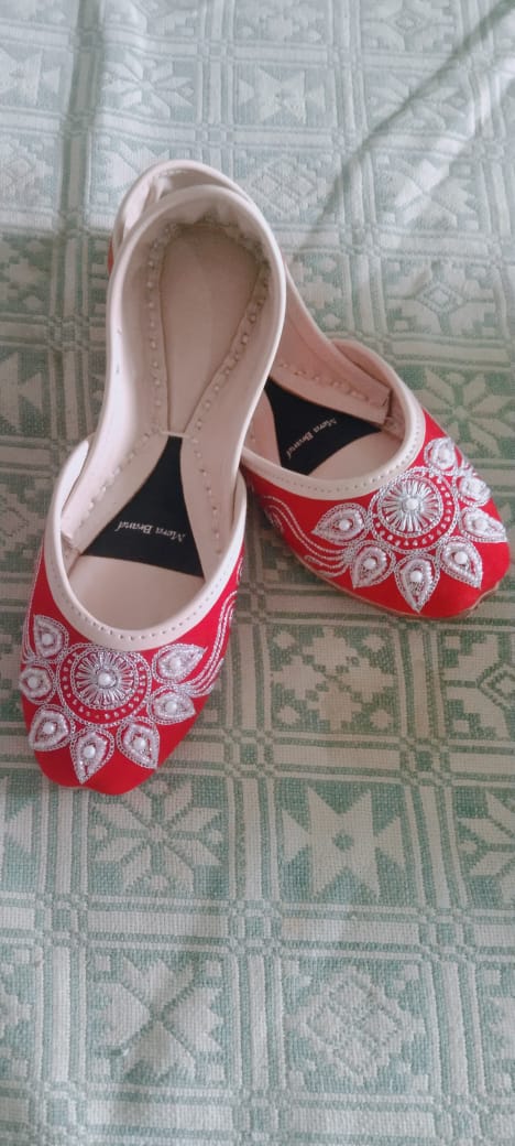 Only make to order womens khussa