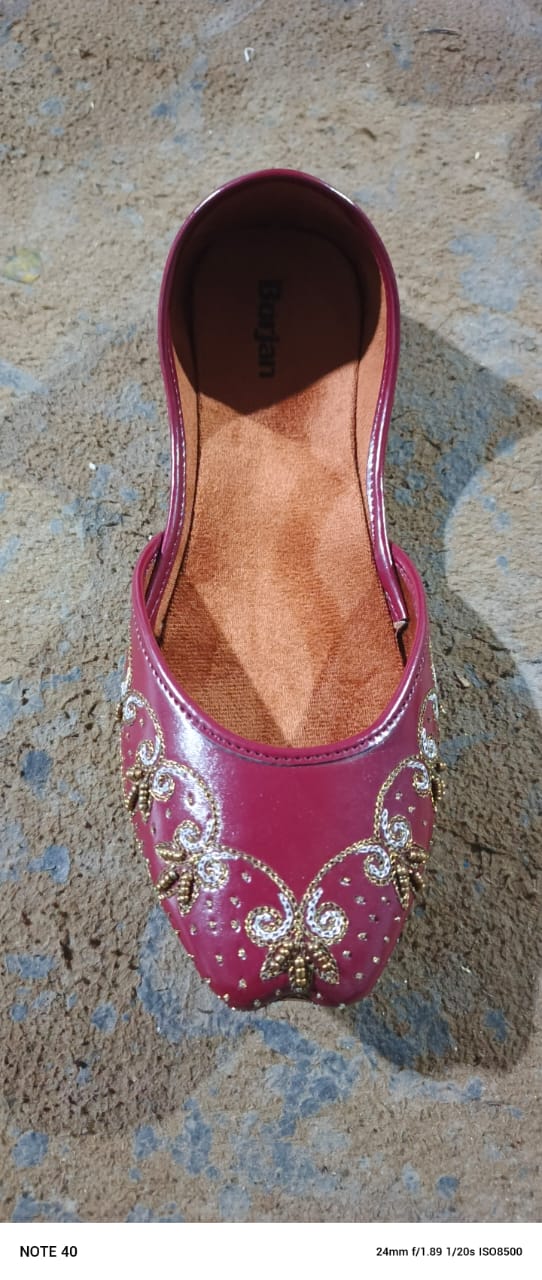 Only make to order womens khussa