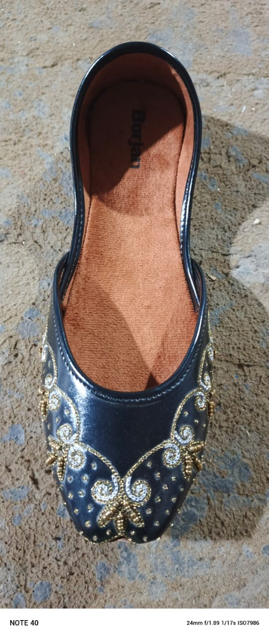 Only make to order womens khussa