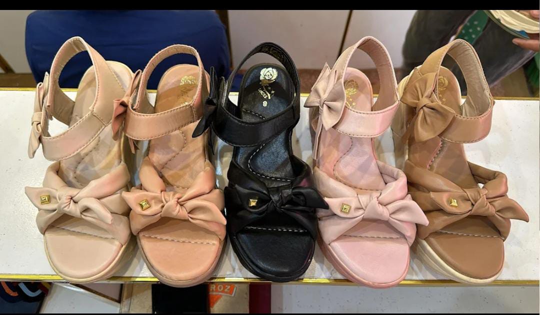 soft sole easy to wear sandals for women`s