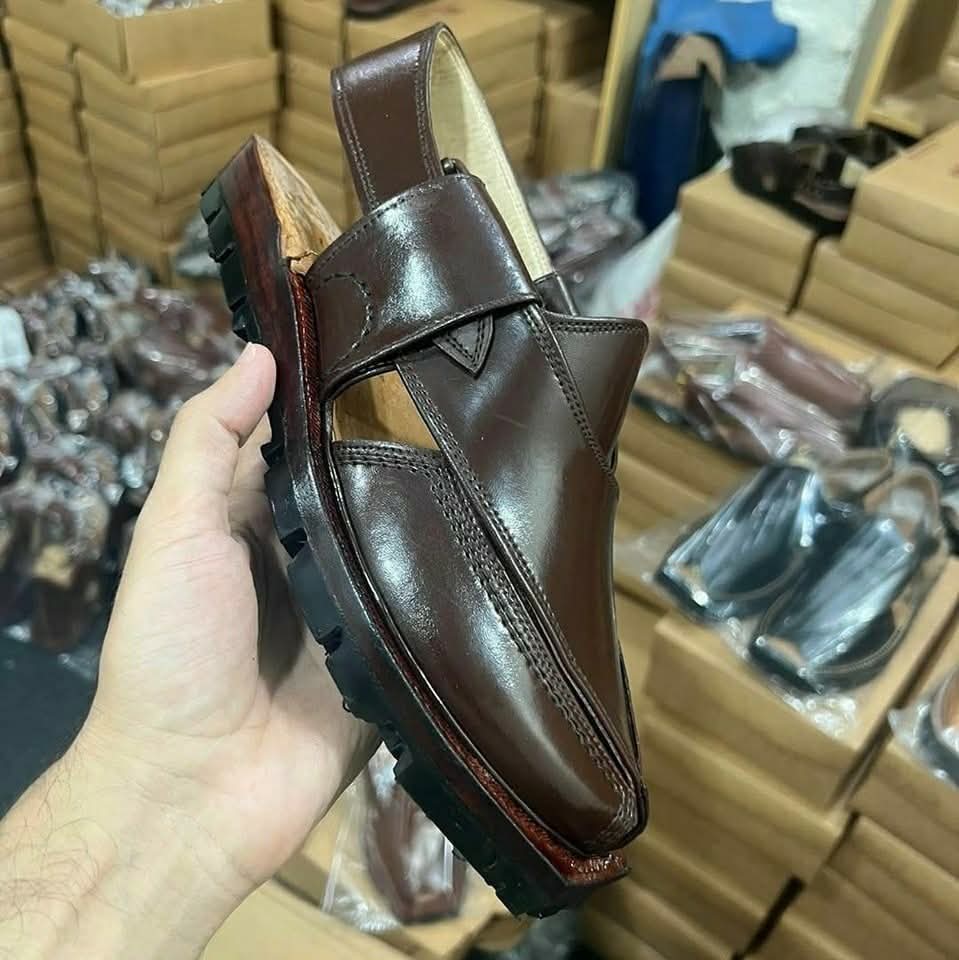 Product Code: 092127 Naurozi Chappal Men’s