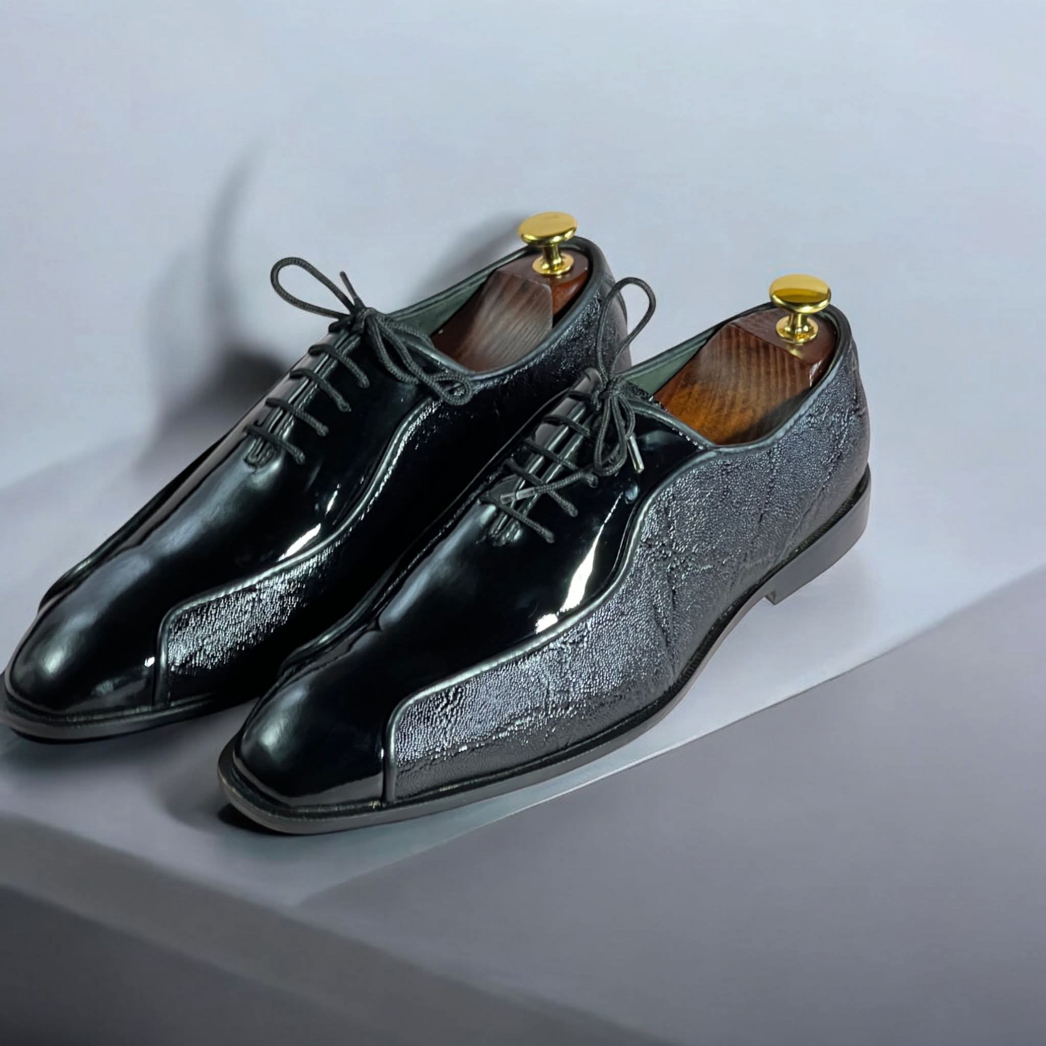 Elegant Black Lace-Up Oxford Shoes mens dress