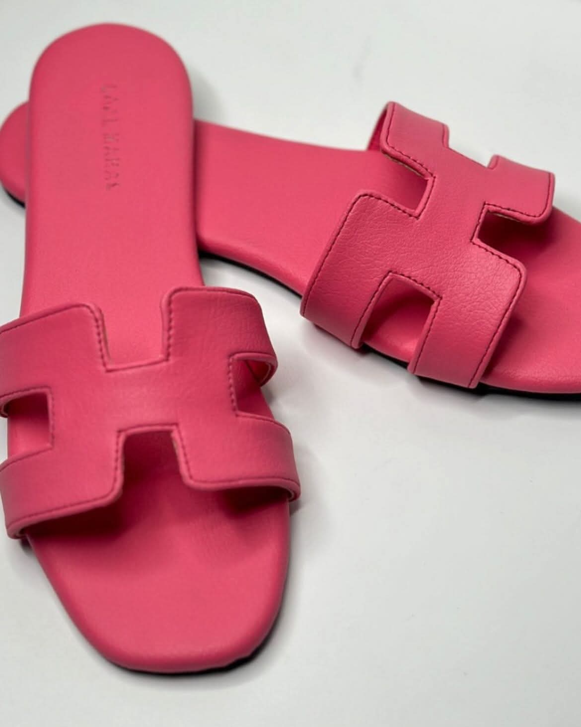 Women’s slippers flat