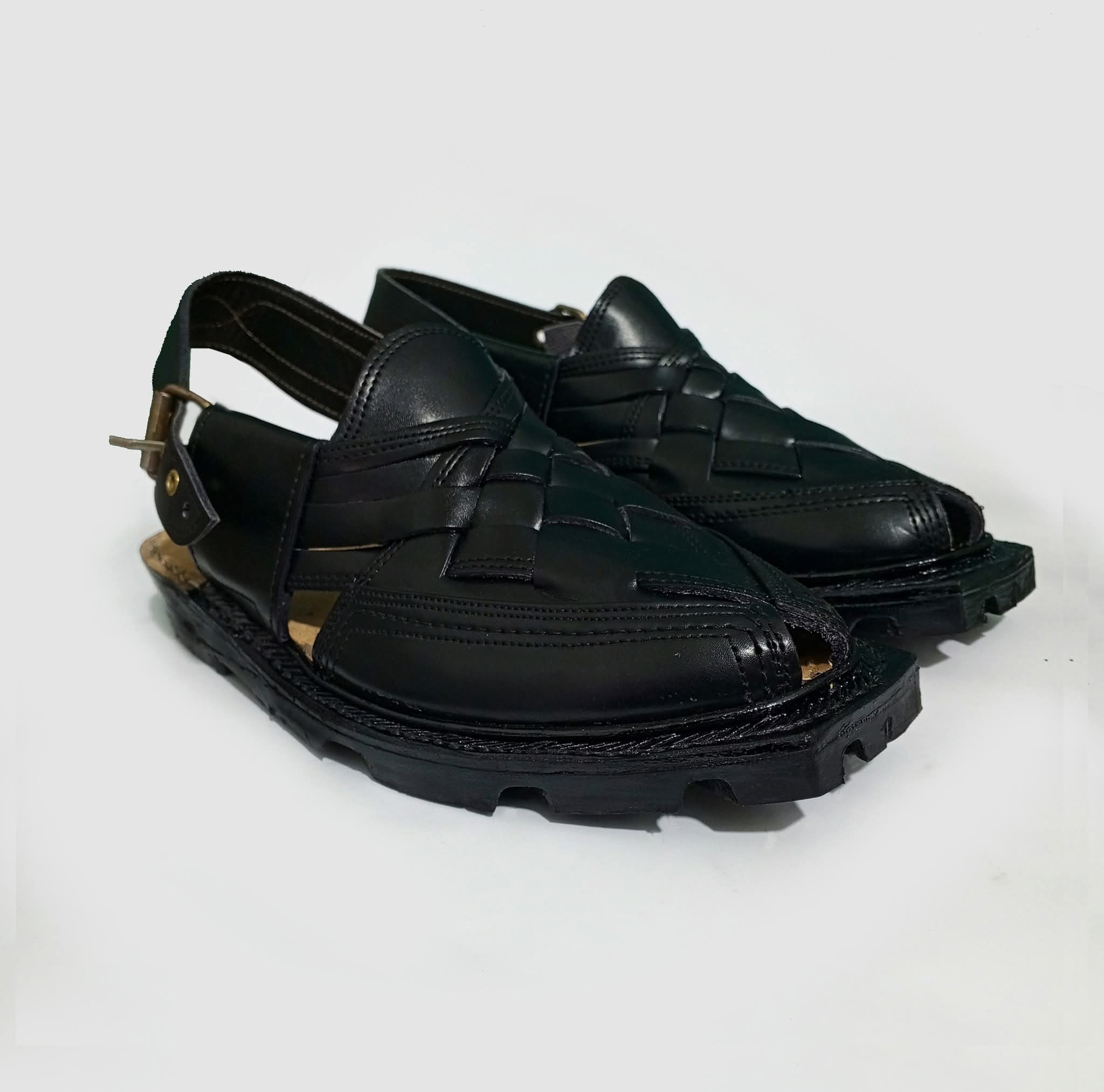 Code: BK-101 Black Quetta Naurozi mens Leather Chappal