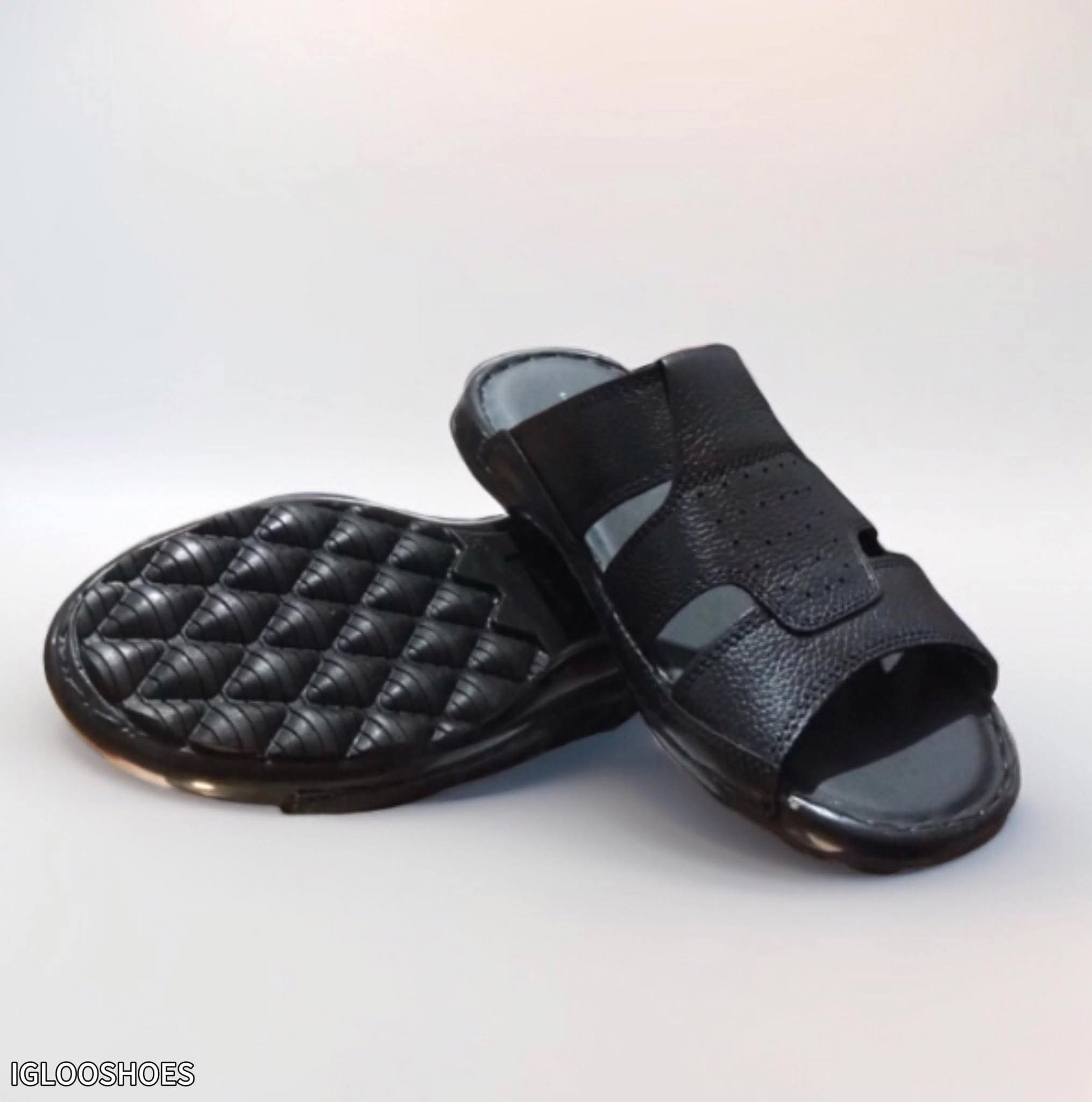 Men’s slippers leather